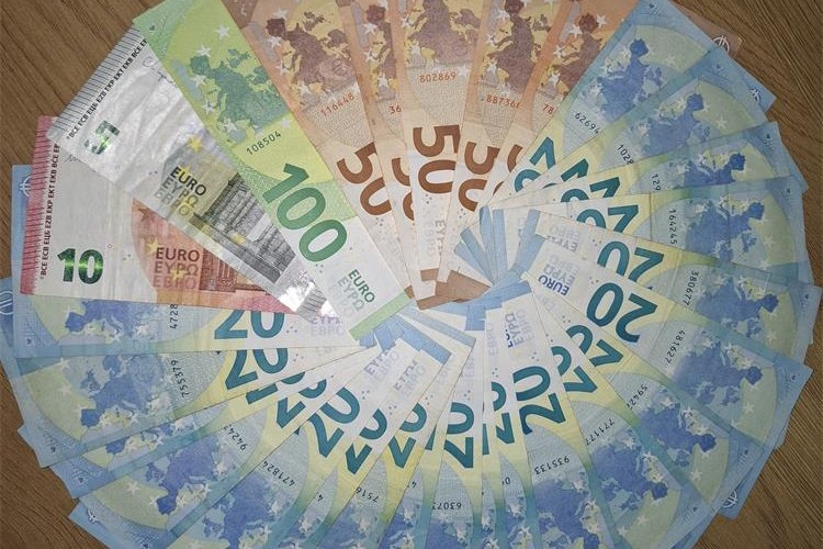 Slika /PU_VP/PRIOPĆENJA - VLASTITE ILUSTRACIJE/euri.jpg